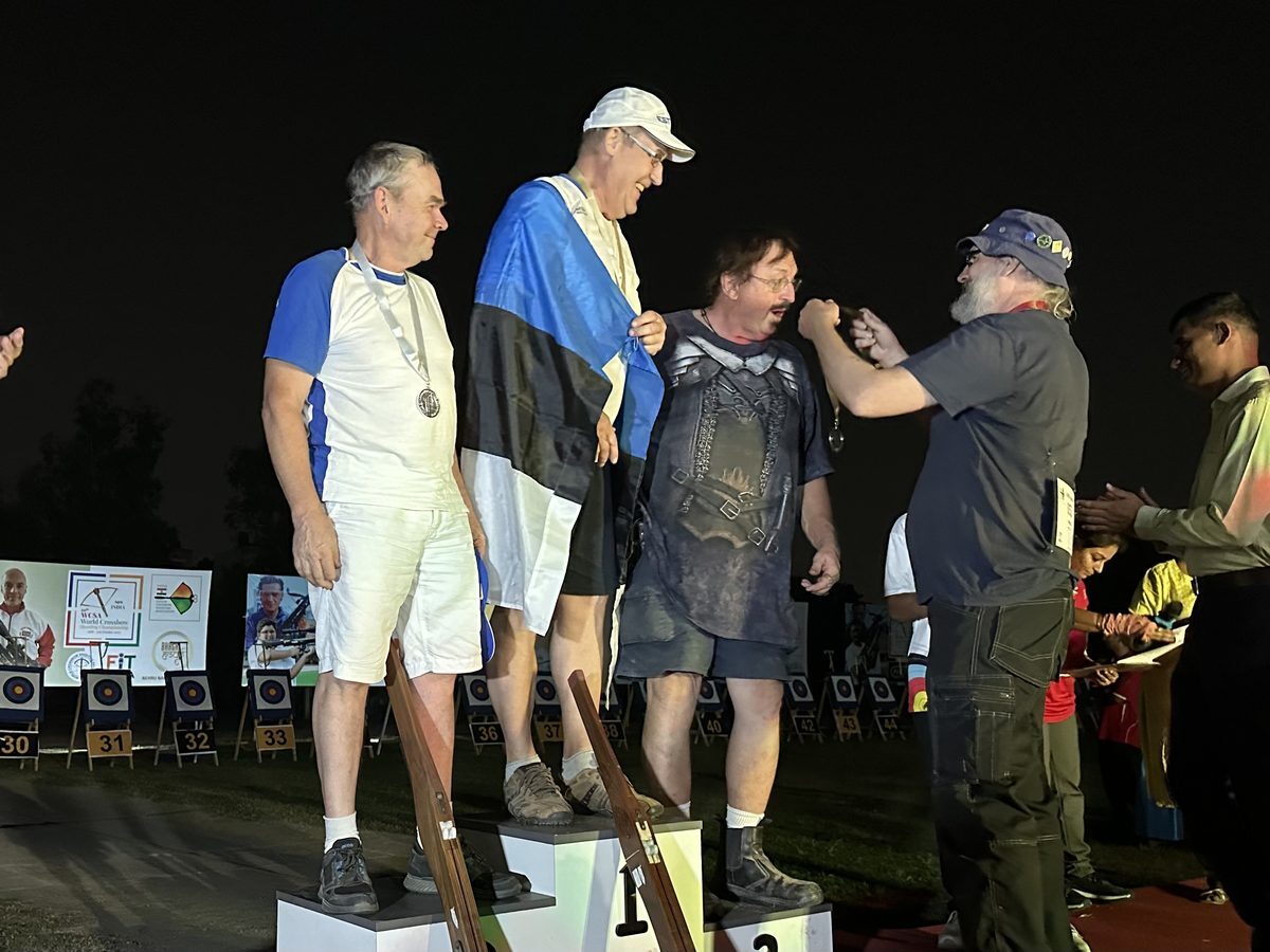 Dennis Greenaway on the awards podium at the World Crossbow Championship